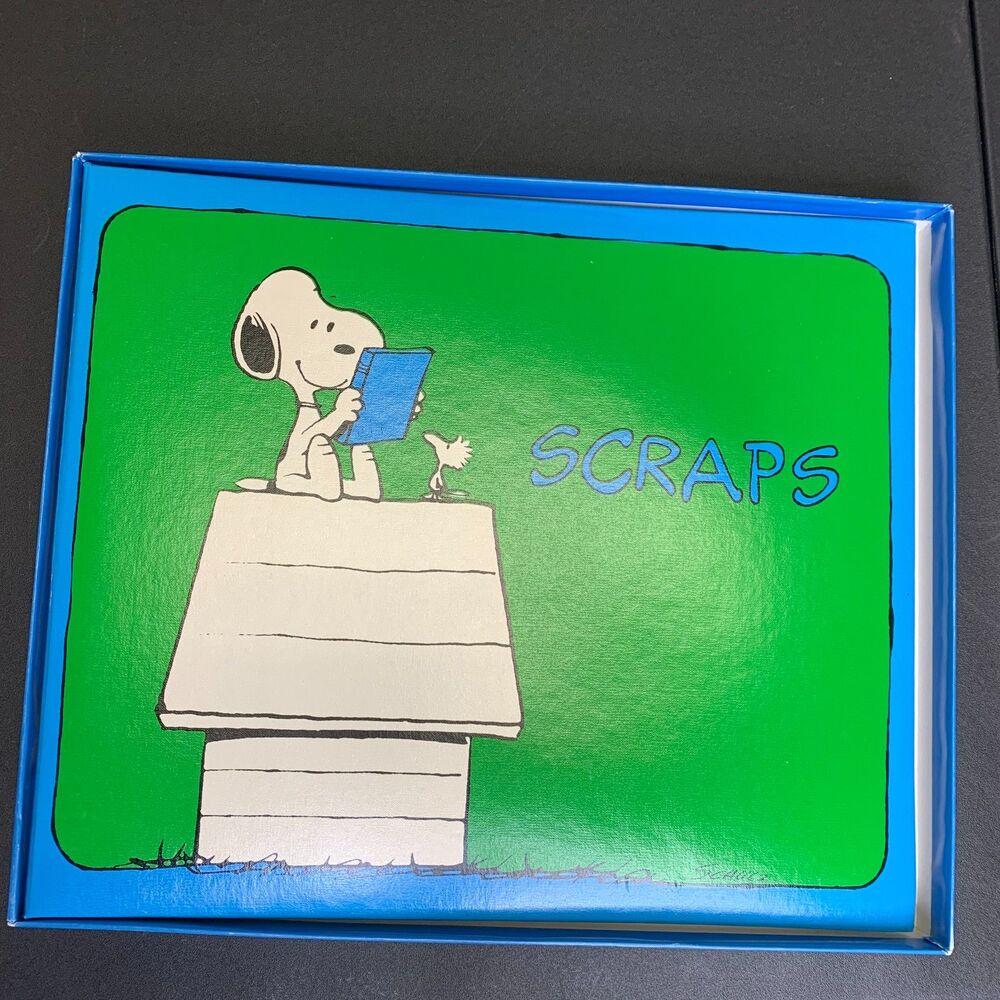 Vintage Snoopy SCRAPS Scrapbook Refillable‎ Expandable New in Box